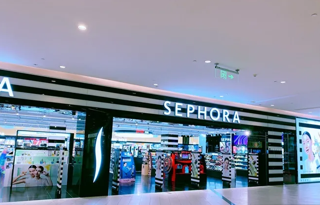 購(gòu)物中心化妝品陣營(yíng)最新調(diào)查 購(gòu)物中心化妝品陣營(yíng)最新調(diào)查
