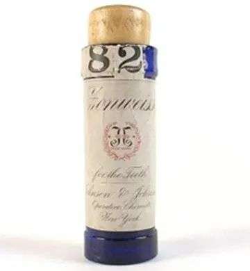 再也不用「擠牙膏」，高露潔換上的「潤(rùn)滑劑」包裝，讓牙膏從此一滴不剩